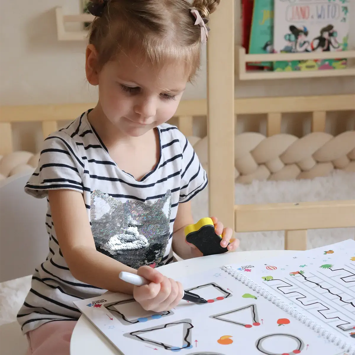 MagicBook™ ⎮ Montessori MagicArtClub