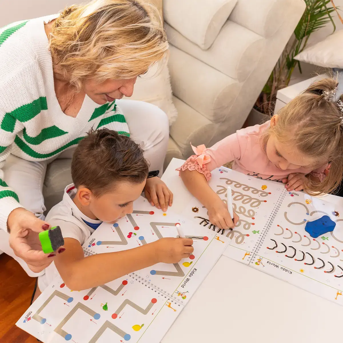 MagicBook™ ⎮ Montessori MagicArtClub